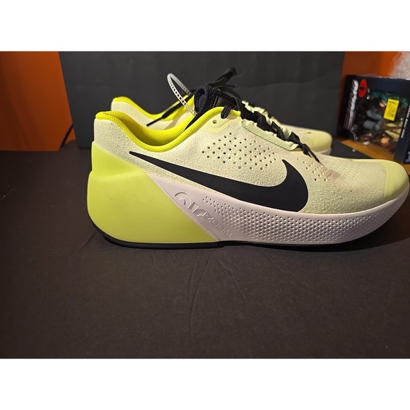 New, Nike Air Zoom Tr1 Mens 11 Training Shoe In Barely Volt - Picture 3 of 6